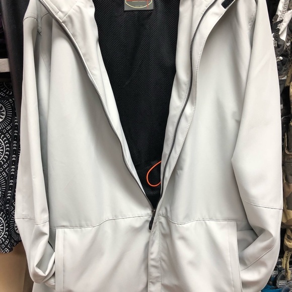 Weatherproof mans jacket - Picture 2 of 6